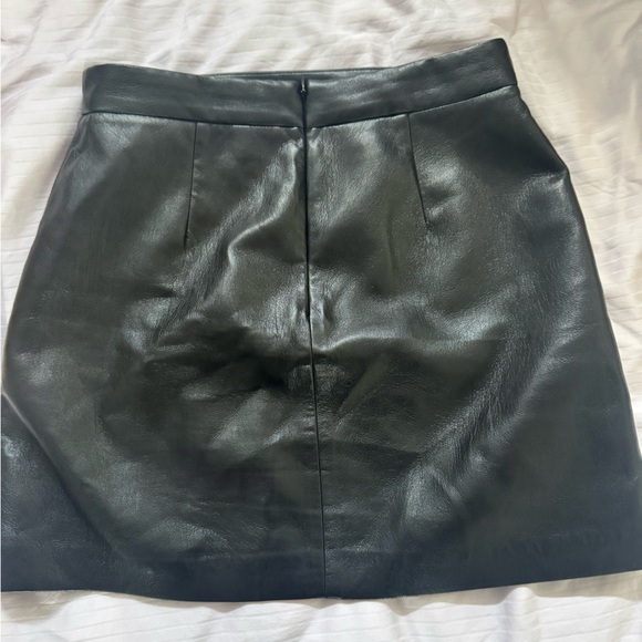 Wilfred Leather Mini Skirt - Picture 3 of 3